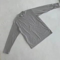 ⭐️デサント⭐️ モックネックトップス　グレー ゴルフ　シンプル　ポケット付き