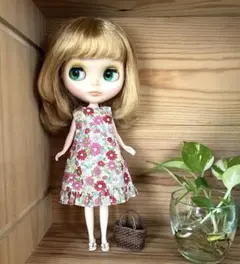 ブライスアウトフィット 花柄ワンピース