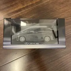 レクサス LM 1/43スケールミニカー　新品未使用