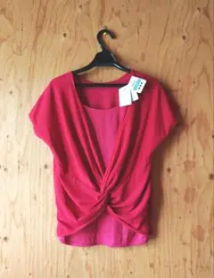 pink adobe☆半袖ツイストトップス☆新品未使用タグ付☆Mサイズ