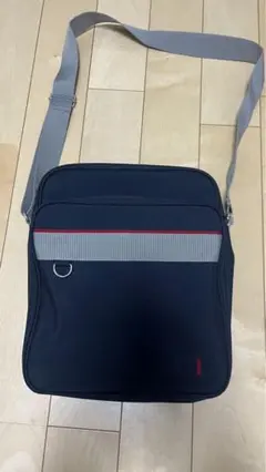 EASTBOYショルダーバッグ