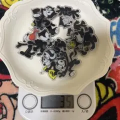 FELIX アクリル 4cm