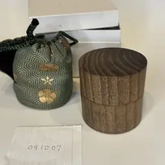 Item thumbnail for item 64c79d39-768b-4b9c-8f97-e8c6c3f04ab5