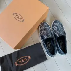 トッズ スリッポン スニーカー 柄 美品