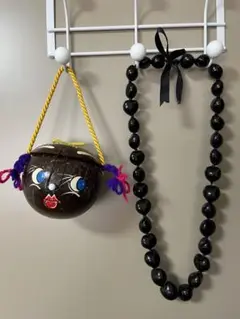 ハワイ　ヤシの実の小物入れ