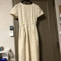 ドット柄ワンピース