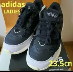 Item thumbnail for item d3ba9d4f-54d7-4df2-a965-9a40d17d1069