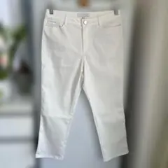 オンワードUNF/LO 自由区 パンツ ホワイト42