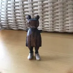 作家さん　木彫りのブローチ