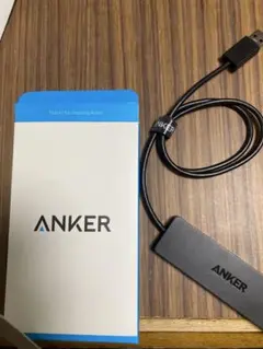 Anker USBハブ 黒