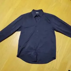 ブラック 長袖シャツ GU Sサイズ