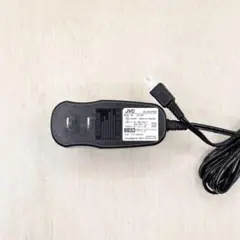 Victor AP-V30 ビデオカメラ エブリオ 充電器 0828-1922