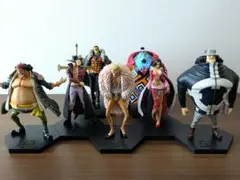 ワンピース プライズ ＤＸ王下七武海フィギュア