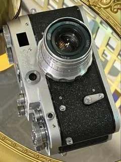 Item thumbnail for item 58de0d22-807c-4977-80c0-43507d5cc1e1