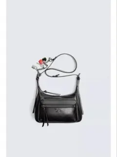 zara チェーンクロスボディバッグ