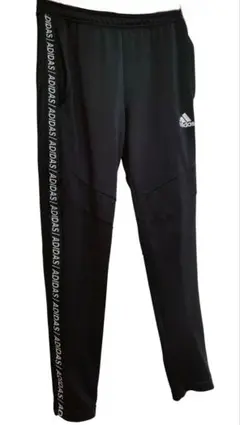 【激安】新品 adidas 人気 ジャージパンツ！