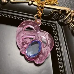 ペンダント プレッツェル