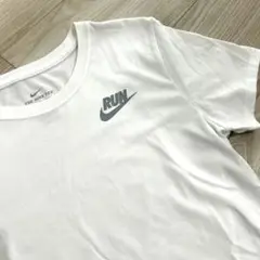 Nike THE NIKE TEE Mサイズ ホワイト