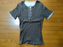 Tシャツ ボタン付き(5)