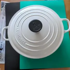 Item thumbnail for item 7b1f23fe-7e9d-441a-9fea-15cef7ea925e