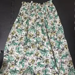 （美品✨）TORYＹUK I 花柄夏スカート