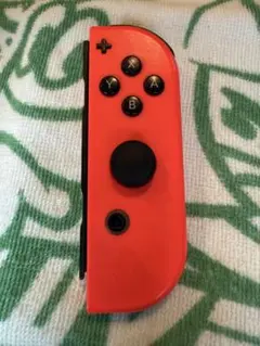任天堂Switch 純正　ジョイコン　ネオンレッド　右　12