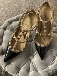 【美品】ロックスタッズアンクルパンプス エナメル ブラック 36 1/2