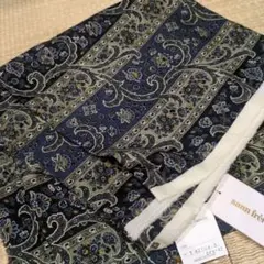 Item thumbnail for item bc315302-c9f2-4d06-93c1-f090ad440ded