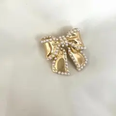ブローチ アンティーク リボン パール マットゴールド 結婚式 発表会