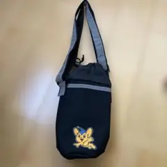 ピーポくん、黒ドリンクホルダー