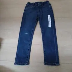 ユニクロ　ジーパン未使用