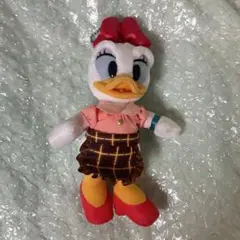 デイジーダック　ぬいぐるみバッジ　ディズニー　グッズ