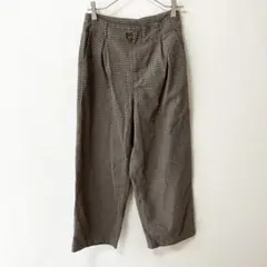 Item thumbnail for item a8355875-b2e0-40a4-b8a0-69b73585fa6c
