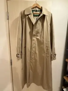 BURBERRYバーバリー トレンチコート 型番8001228 / 60E