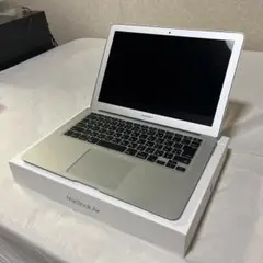 MacBook Air (13インチ, Early 2015)