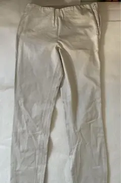 UNIQLOストレッチパンツ　エクリュ