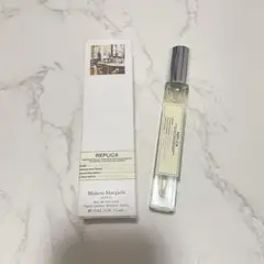 【美品/日本語ラベル】レプリカ　アットザバーバー 30ml Maison Margiela Fragrances（メゾン マルジェラ フレグランス
