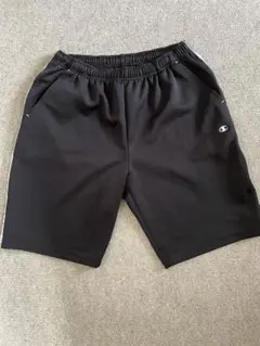 チャンピオン　ハーフパンツ