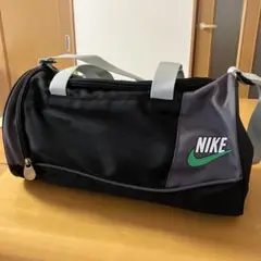 NIKE ドラムバッグ　 ボストンバッグ