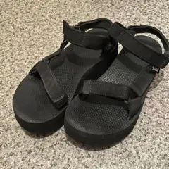 Teva 厚底 プラットフォーム アウトドアシューズ スポーツサンダル