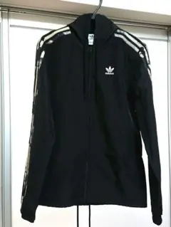 ☆半額以下☆ アディダス スウェットパーカー 新品 XS .:*:・'°☆