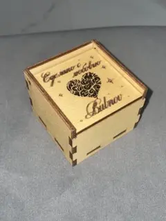 ロシア　小物入れ　木製