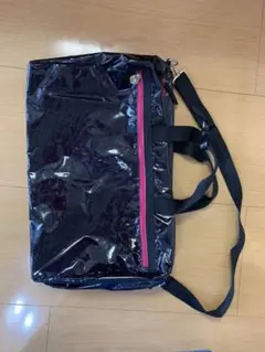ボストンバッグ