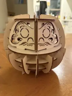 木製ダルマ顔3D オブジェ