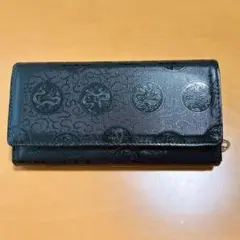 【新品未使用】長財布ドラゴン模様のエンボス加工　福財布　縁起物　黒