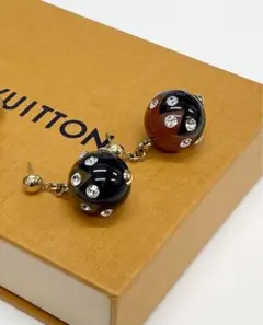 LOUIS VUITTON ブックルドレイユ マグネティック ピアス