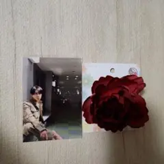 薔薇ヘアークリップ新品未使用　レッド系