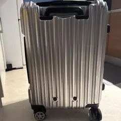 トライデント　スーツケース