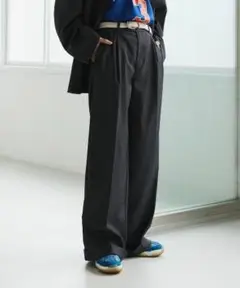 SOERTE Wide straight slacks パンツ