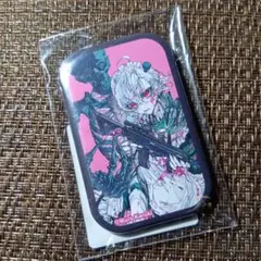 村カルキ　スクエア缶バッジ　DMMスクラッチ